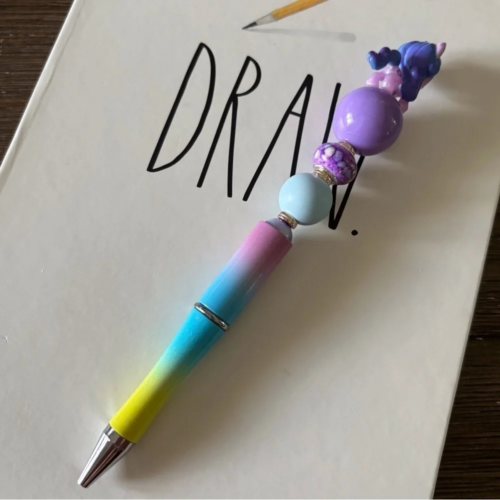 My Little Pony: Izzy Moonbow handmade beaded pen